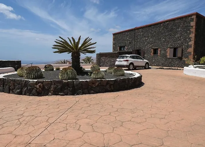 Castillo Antonia Executive With Heated Pool *