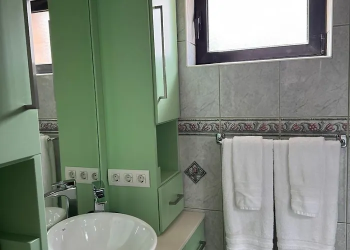 Castillo Antonia Executive With Heated Pool