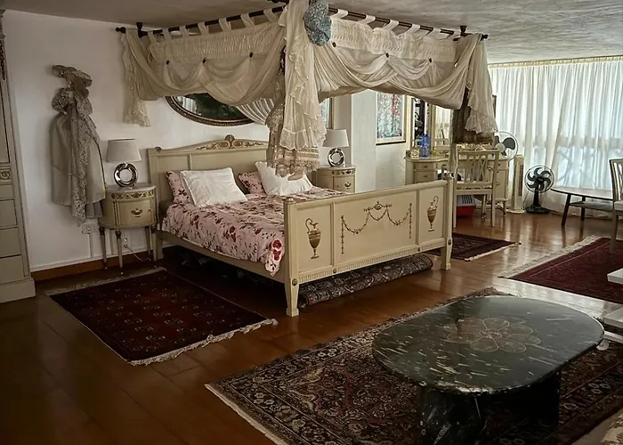 Castillo Antonia Executive With Heated Pool