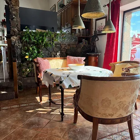 Castillo Antonia Executive With Heated Pool