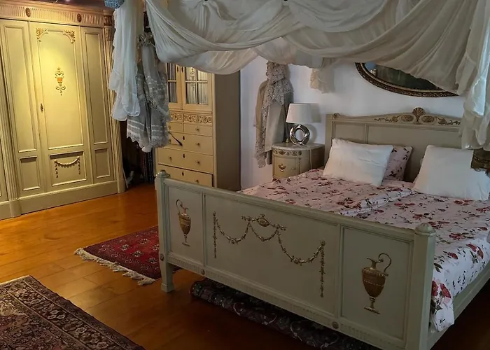 Castillo Antonia Executive With Heated Pool Villa