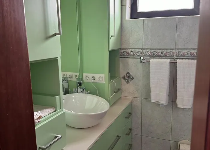 Villa Castillo Antonia Executive With Heated Pool