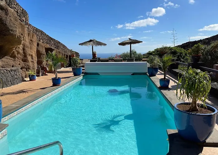 Castillo Antonia Executive With Heated Pool *