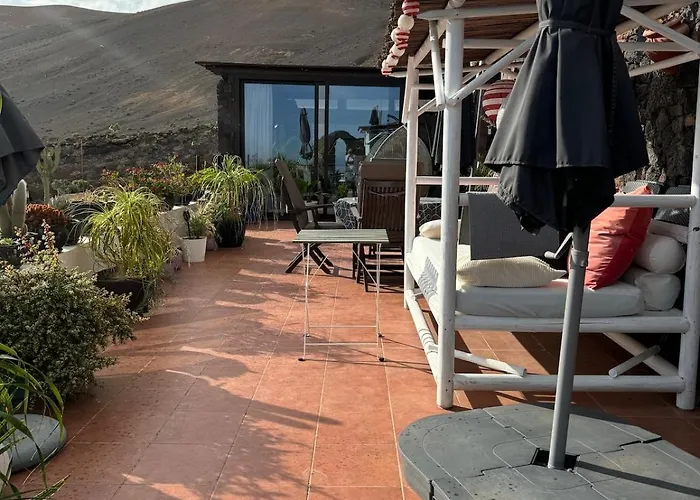 Villa Castillo Antonia Executive With Heated Pool