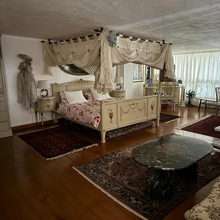 Castillo Antonia Executive With Heated Pool